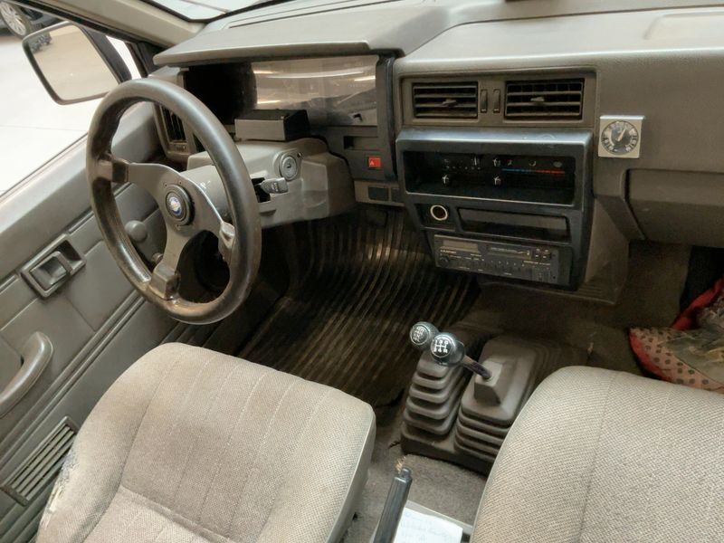 Nissan Pick-up 2.5 Diesel King Cab 4x4 1990 – снимка 17