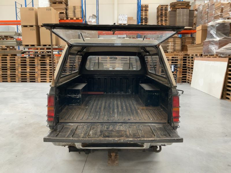 Nissan Pick-up 2.5 Diesel King Cab 4x4 1990 – снимка 15