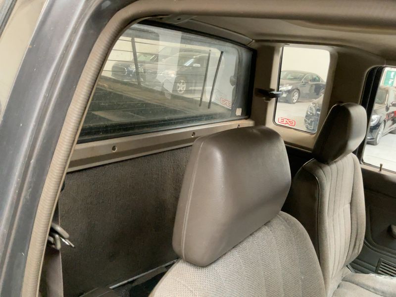 Nissan Pick-up 2.5 Diesel King Cab 4x4 1990 – снимка 19