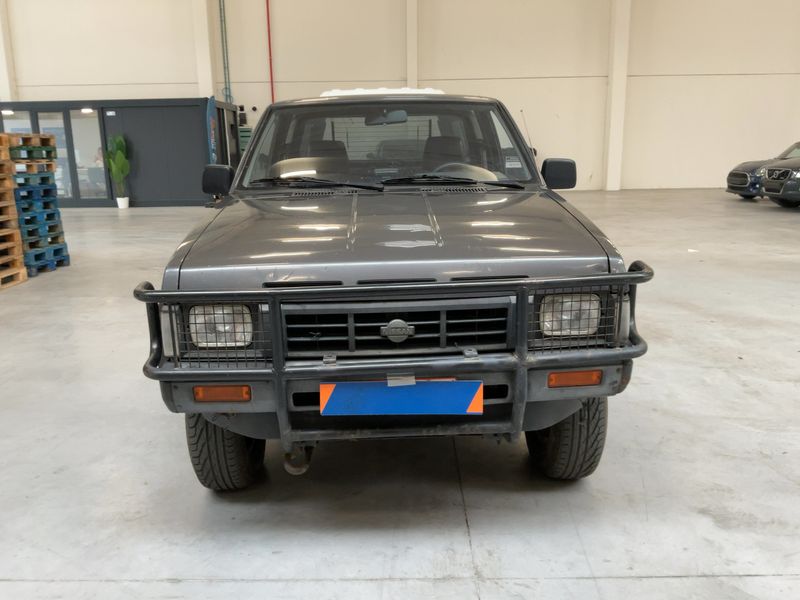 Nissan Pick-up 2.5 Diesel King Cab 4x4 1990 – снимка 14
