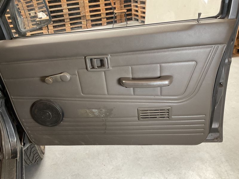 Nissan Pick-up 2.5 Diesel King Cab 4x4 1990 – снимка 32