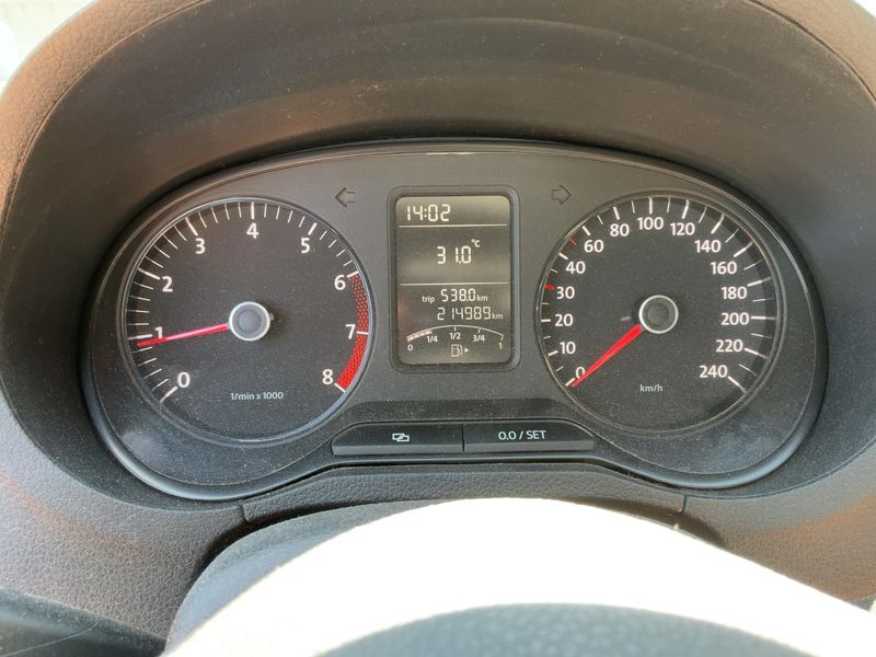 Volkswagen Polo 1.2 Trendline 2009 – снимка 4