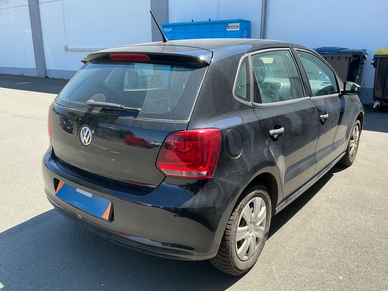 Volkswagen Polo 1.2 Trendline 2009 – снимка 2