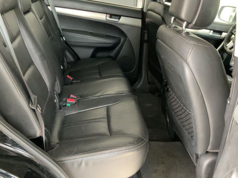 Kia Sorento 2.2 CRDi Spirit 4WD 2010 – снимка 19
