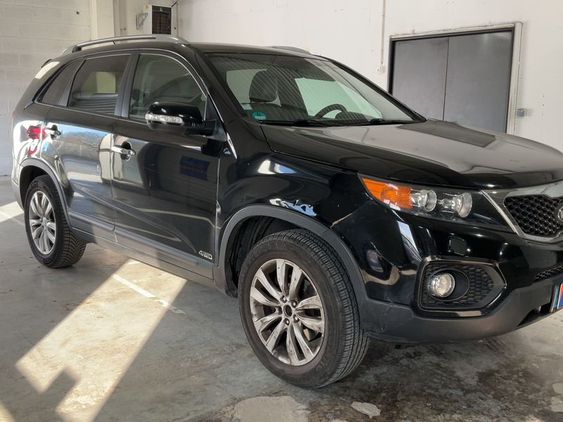 Kia Sorento 2.2 CRDi Spirit 4WD 2010 – снимка 12