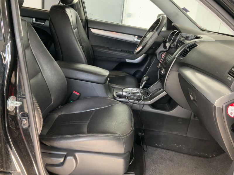 Kia Sorento 2.2 CRDi Spirit 4WD 2010 – снимка 16