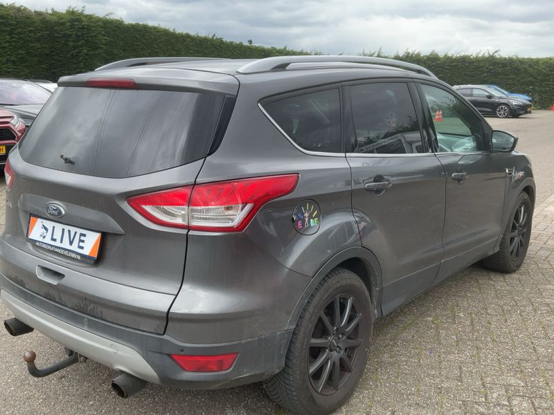 Ford Kuga 2.0 TDCi Titanium 2013 – снимка 8