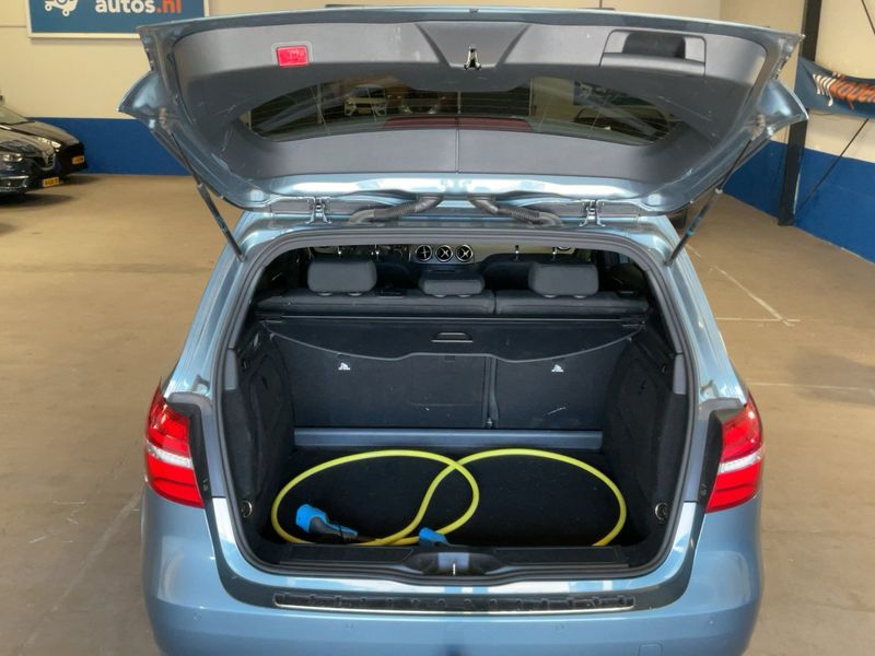 Mercedes-Benz B-Klasse B 250e Electric Drive Standard 2015 – снимка 15