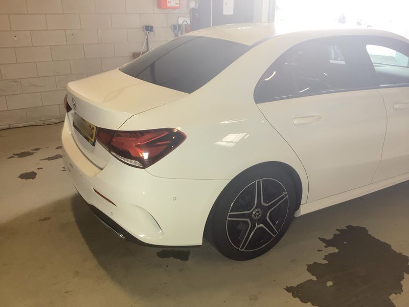 Mercedes-Benz A-Klasse Limousine A 200 AMG Line 2019 – снимка 8