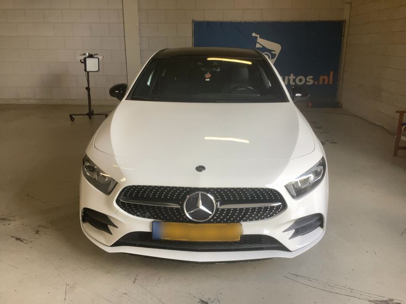 Mercedes-Benz A-Klasse Limousine A 200 AMG Line 2019 – снимка 14
