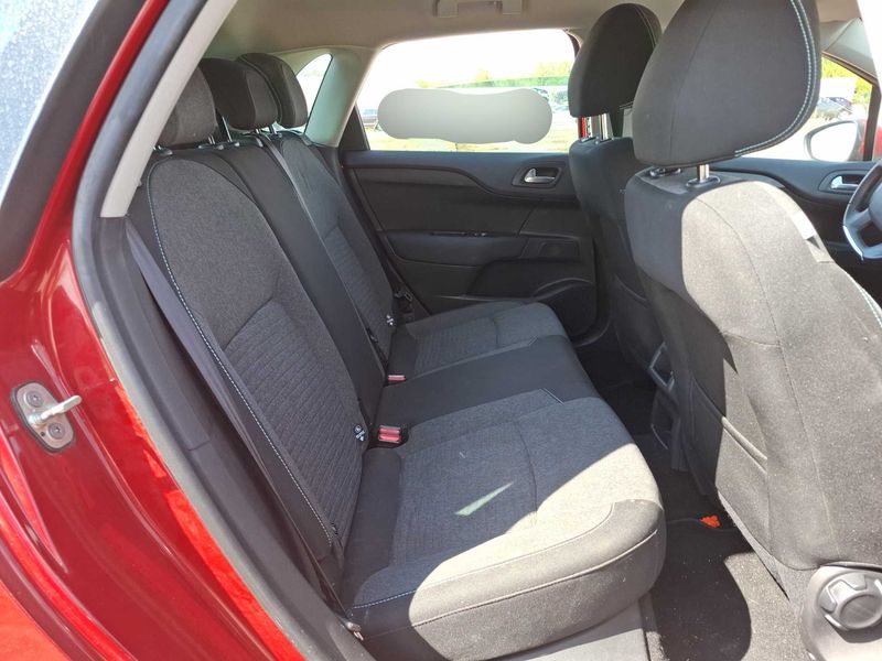 Citroen C4 1.2 PureTech Selection 2016 – снимка 14