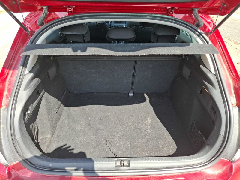 Citroen C4 1.2 PureTech Selection 2016 – снимка 9