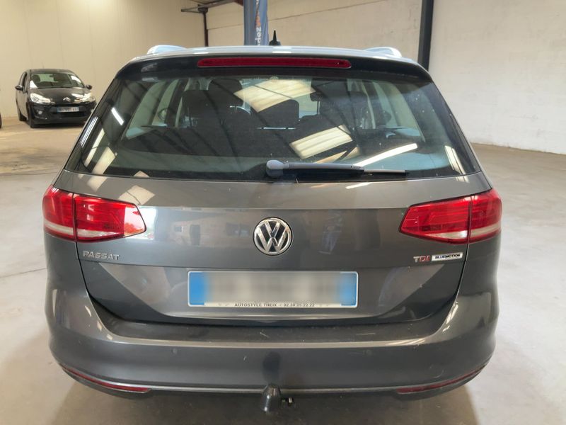 Volkswagen Passat 1.6 TDI Comfortline BlueMotion Tech 2015 – снимка 7