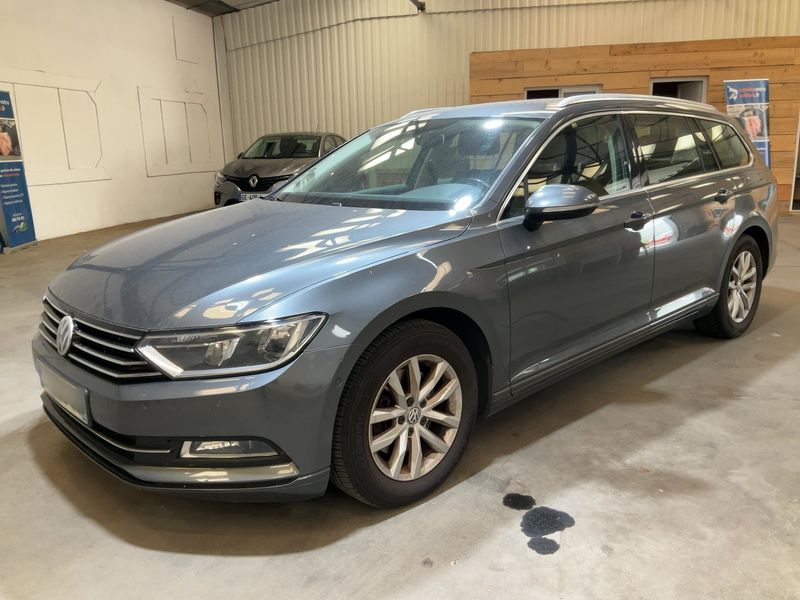 Volkswagen Passat 1.6 TDI Comfortline BlueMotion Tech 2015 – снимка 1