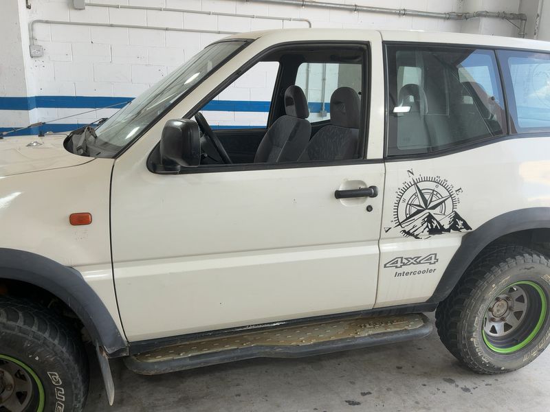 Nissan Terrano 2.7 Turbodiesel Basis 1997 – снимка 4
