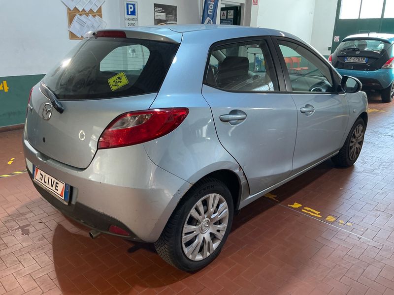 Mazda 2 1.3 Independence 2009 – снимка 2