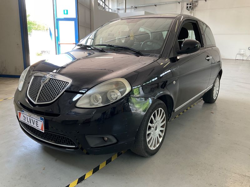 Lancia Ypsilon 1.2 Diva 2012 – снимка 1