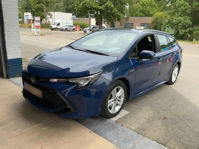 Toyota Corolla 1.8 Hybrid Style 2019 – снимка 1