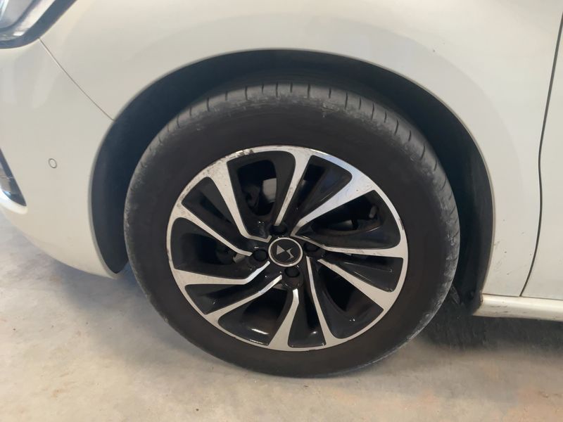 DS Automobiles DS4 1.2 PureTech Connected Chic 2018 – снимка 3