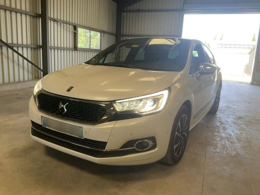 DS Automobiles DS4 1.2 PureTech Connected Chic 2018 – снимка 1