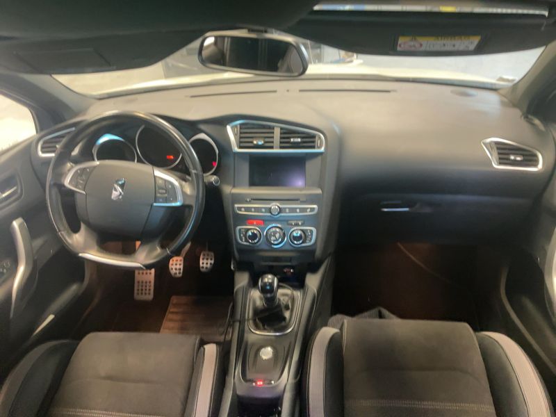 DS Automobiles DS4 1.2 PureTech Connected Chic 2018 – снимка 17