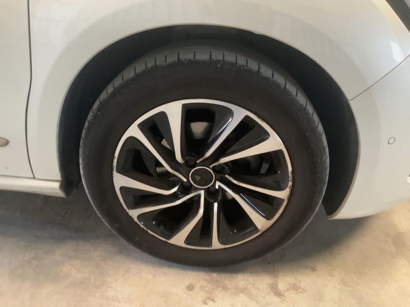 DS Automobiles DS4 1.2 PureTech Connected Chic 2018 – снимка 11