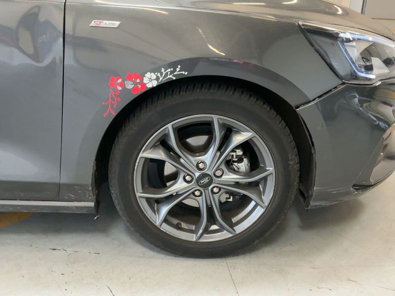 Ford Focus 1.0 EcoBoost Mild-Hybrid ST-Line 2020 – снимка 11