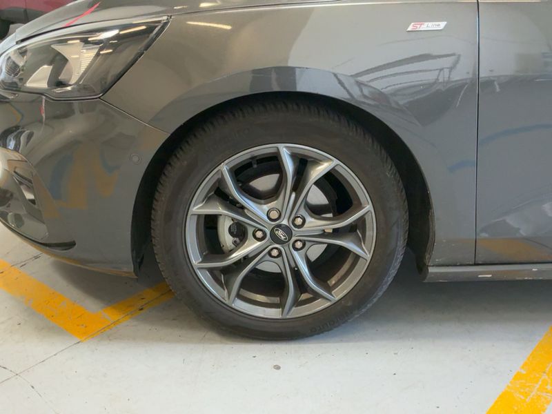 Ford Focus 1.0 EcoBoost Mild-Hybrid ST-Line 2020 – снимка 3