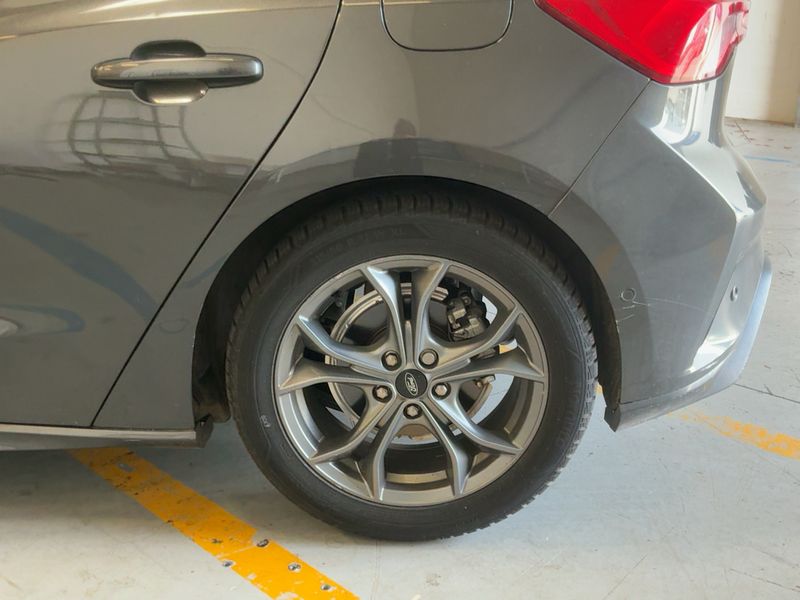 Ford Focus 1.0 EcoBoost Mild-Hybrid ST-Line 2020 – снимка 5