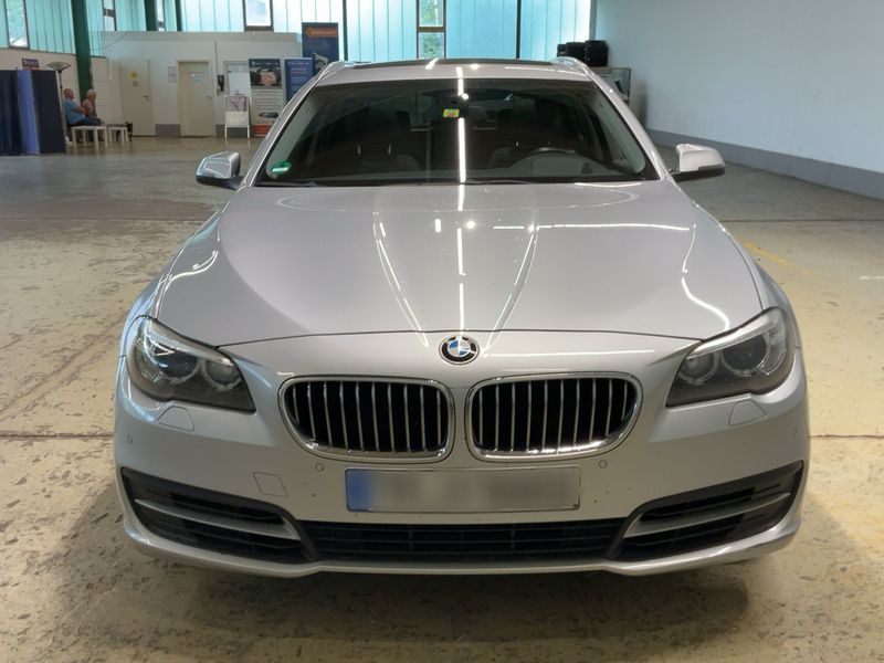 BMW 5er 520d xDrive 2014 – снимка 14