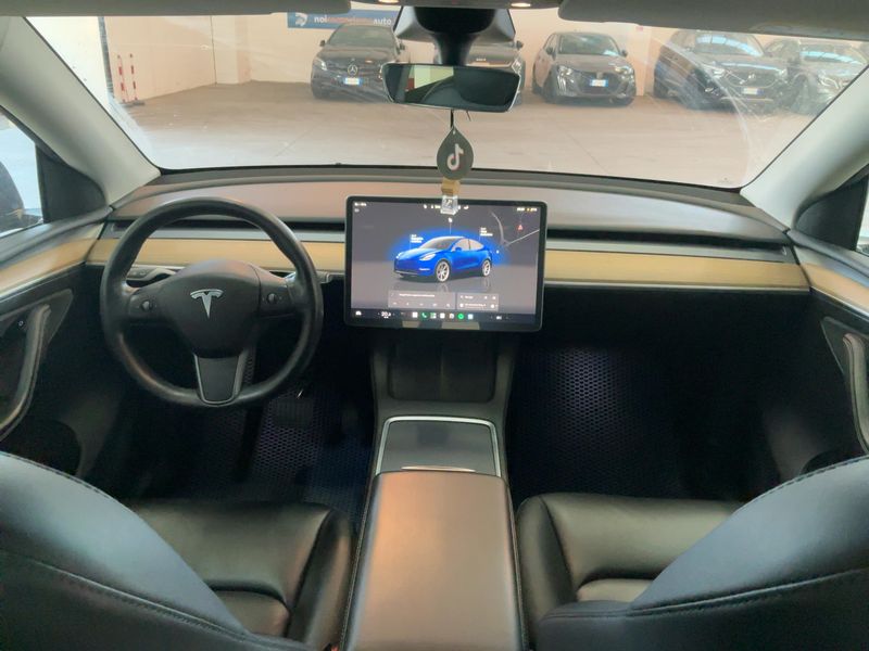 Tesla Model Y Max Range Dual AWD AWD 2022 – снимка 17