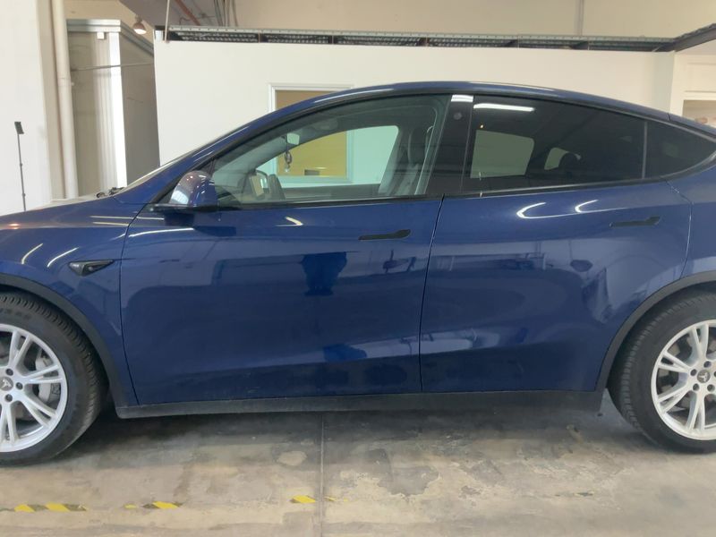 Tesla Model Y Max Range Dual AWD AWD 2022 – снимка 4