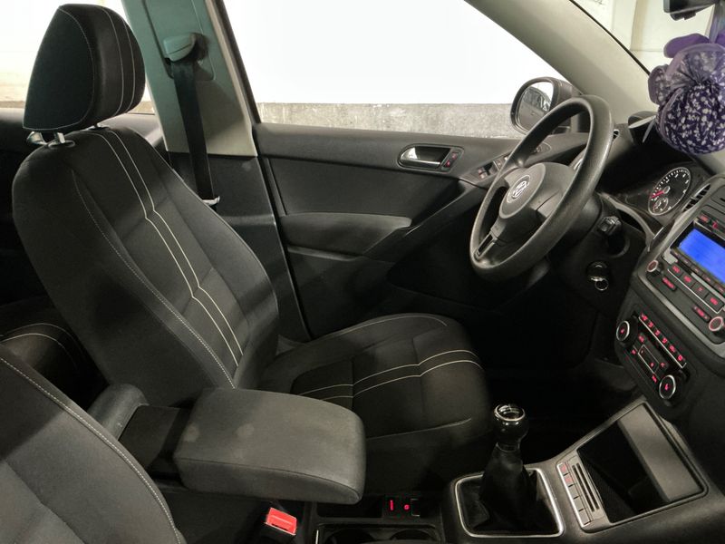 Volkswagen Tiguan 1.4 TSI Trend & Fun BlueMotion Tech 2011 – снимка 3