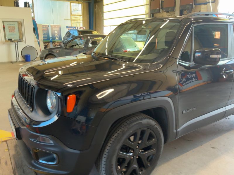 Jeep Renegade 1.6 Dawn Of Justice 2016 – снимка 2