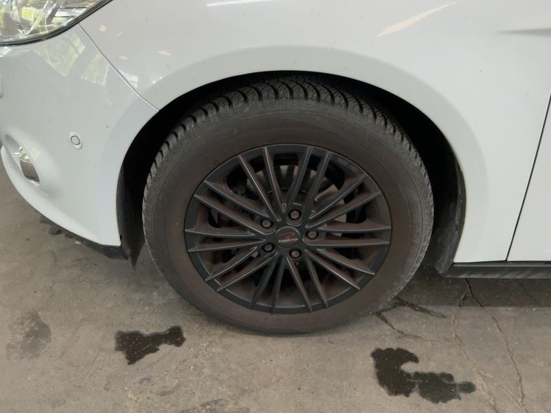 Ford Focus 1.0 EcoBoost Titanium 2012 – снимка 3