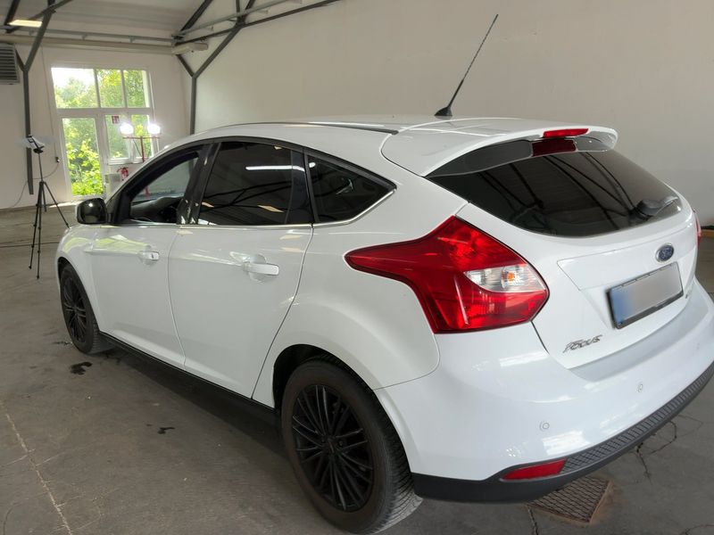 Ford Focus 1.0 EcoBoost Titanium 2012 – снимка 6