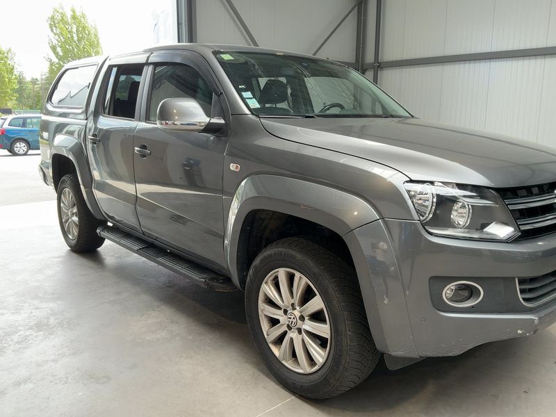 Volkswagen Amarok 2.0 TDI Highline DoubleCab 4Motion 2015 – снимка 12