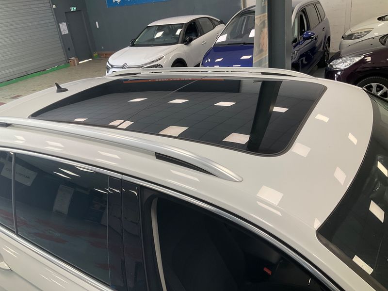 Volkswagen Tiguan 2.0 TDI Carat Exclusive BlueMotion Tech 2018 – снимка 13