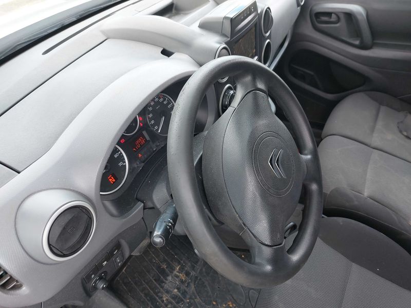 Citroen Berlingo 1.6 Blue-HDi Business L1 2017 – снимка 36