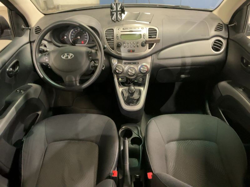 Hyundai i10 1.2 Pack Sensation 2012 – снимка 17