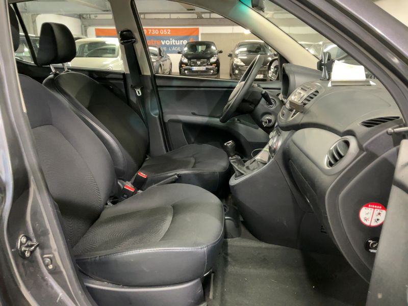 Hyundai i10 1.2 Pack Sensation 2012 – снимка 16