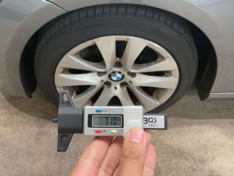 BMW 3er 320d 2012 – снимка 16