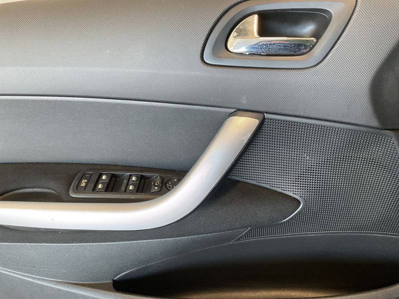Peugeot 308 1.6 Sport Plus 2008 – снимка 5