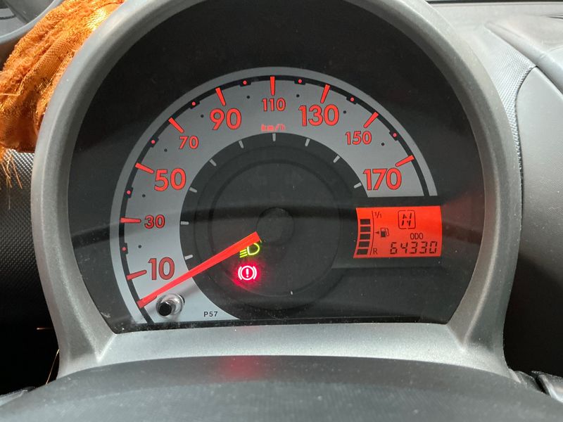 Peugeot 107 1.0 Filou 2011 – снимка 18