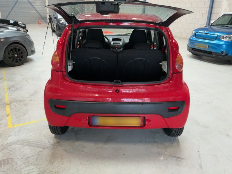 Peugeot 107 1.0 Filou 2011 – снимка 15