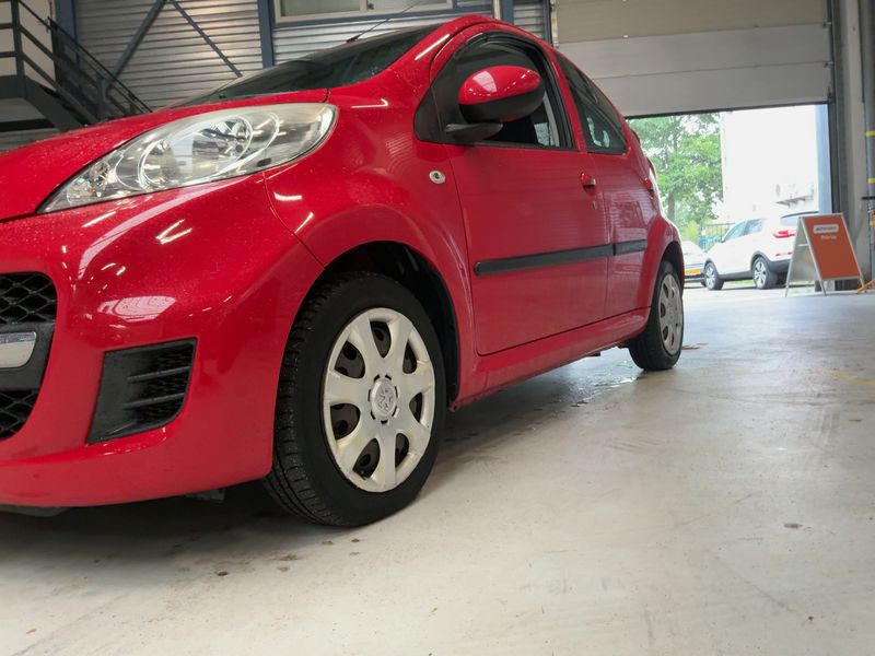 Peugeot 107 1.0 Filou 2011 – снимка 2