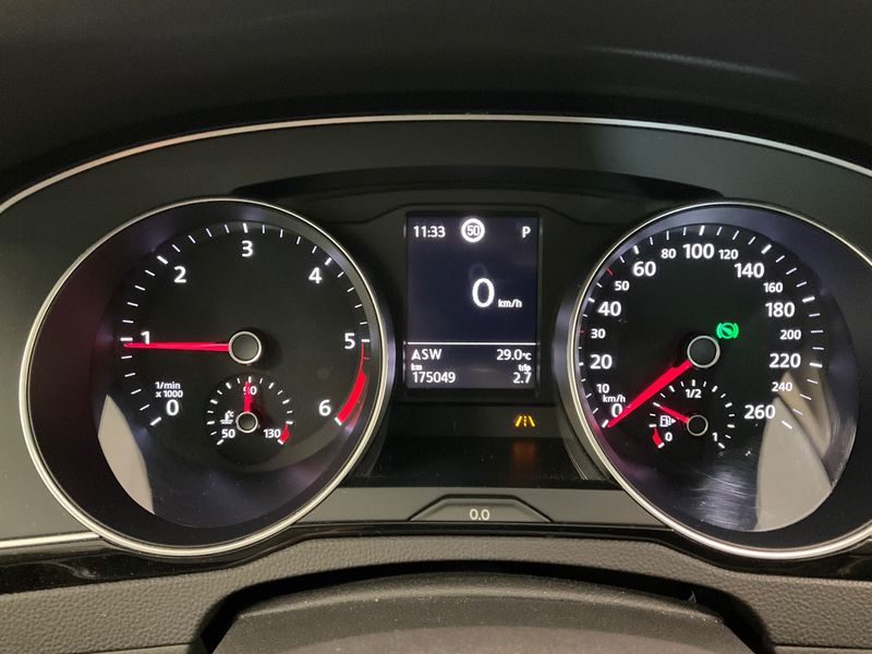 Volkswagen Passat 2.0 TDI Comfortline BlueMotion Tech 2016 – снимка 18