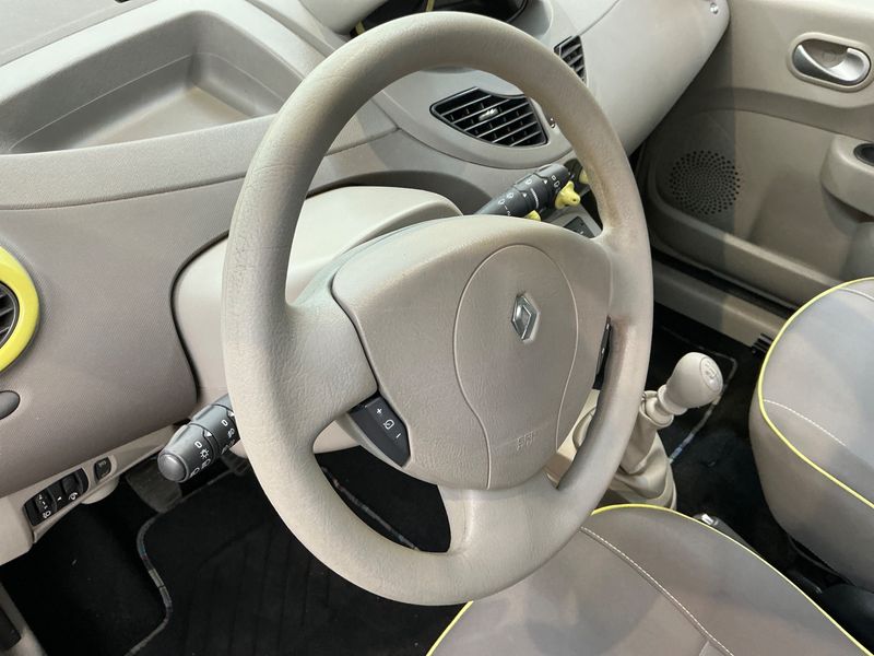 Renault Twingo 1.2 Liberty 2012 – снимка 29