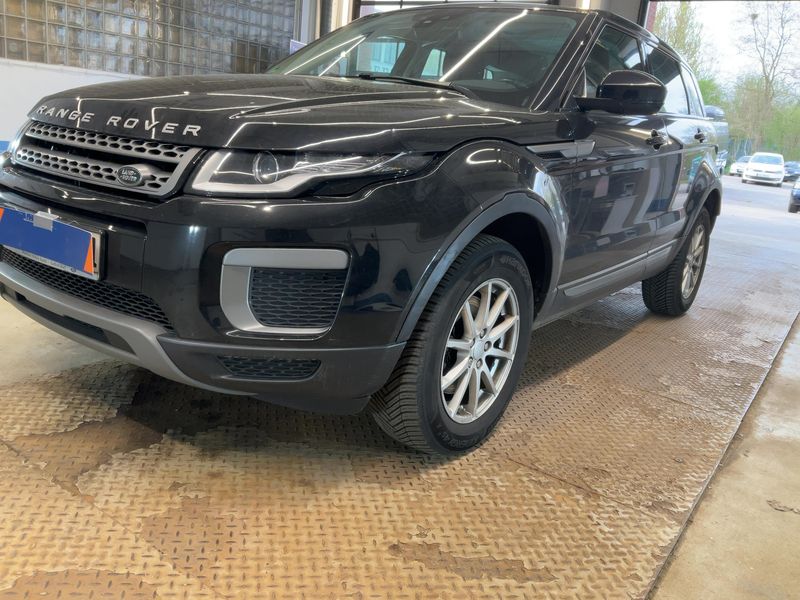 Land Rover Evoque 2.0 Td4 Pure 2017 – снимка 2
