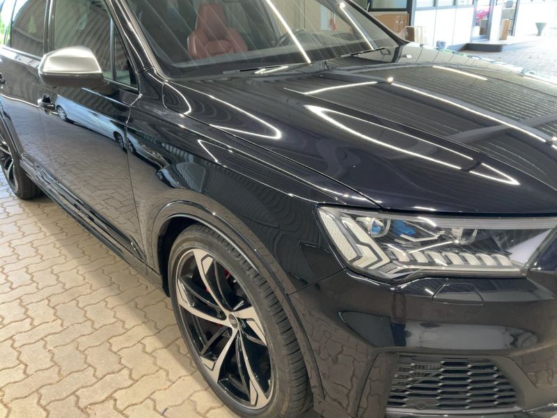 Audi SQ7 4.0 TFSI quattro 2021 – снимка 12
